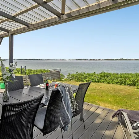 Kaethe - 5m From The Sea By Interhome