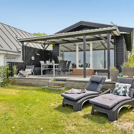 בית נופש Kaethe - 5m From The Sea By Interhome *